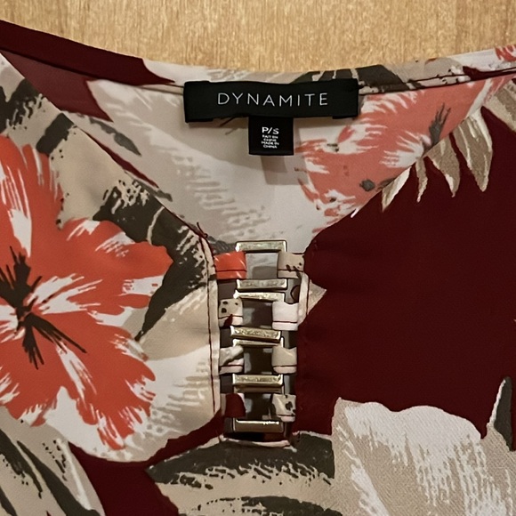 Dynamite Women’s Tank Top Blouse Cami Shirt Floral Sz US S - Picture 2 of 5